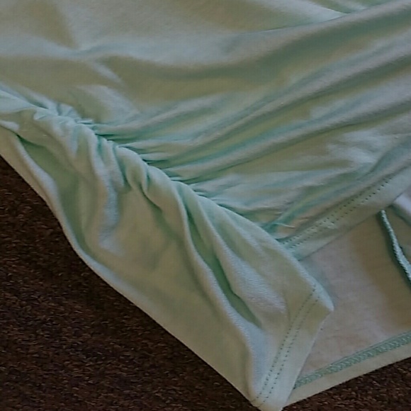 Ladies top - Picture 5 of 5